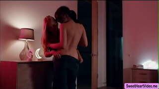 MILF Σάρα Vandella επιτέλους το μουνί γλείψιμο με τη Λιβ Άγρια