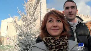 Mladá a pekná, ona je v prdeli jej priateľ